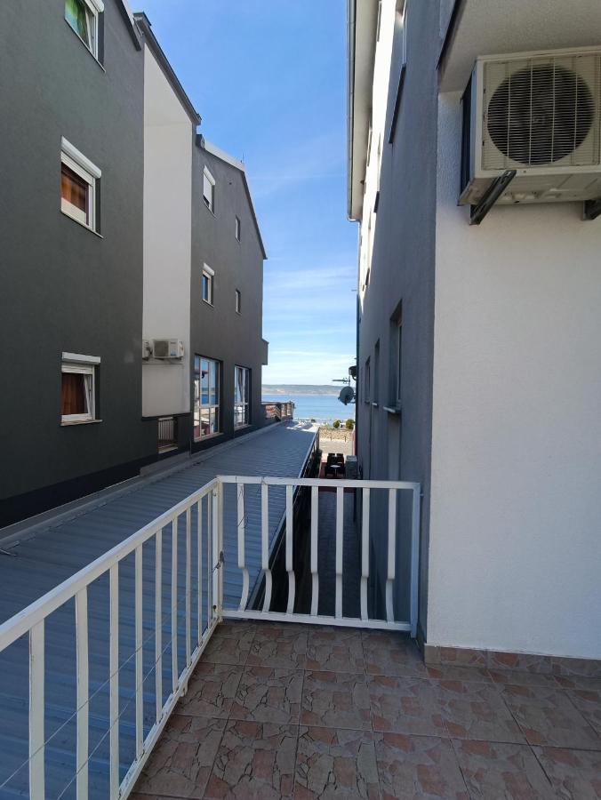 Apartmani Centar Starigrad Paklenica Exterior foto